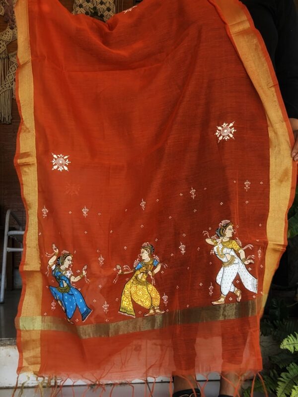 handpainted dupatta