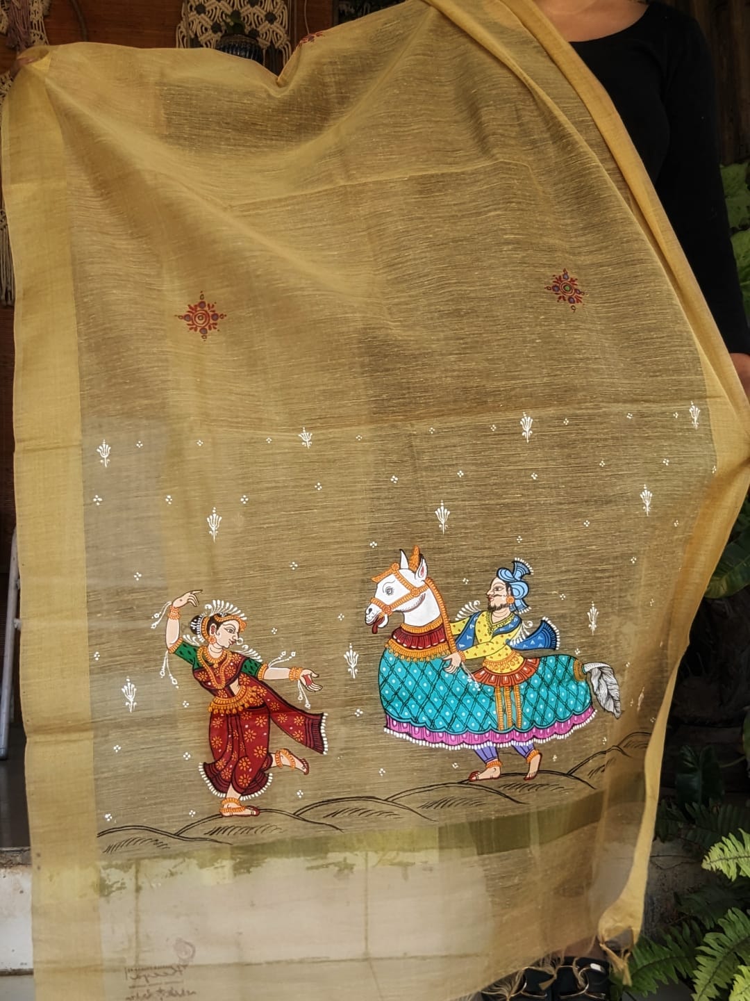handpainted dupattas on chanderi
